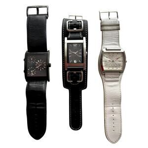 Set Of 3 Men's GUESS Watches Large Faces Wide Bands Nice Working Condition